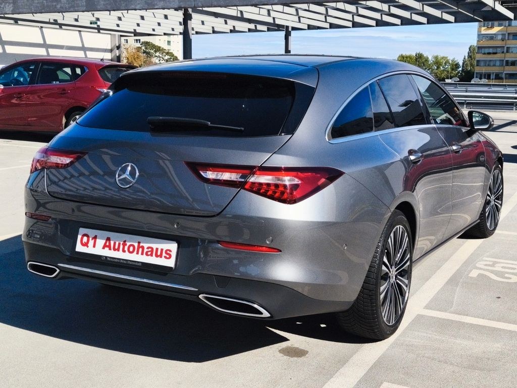نمای دیگر مرسدس بنز CLA 180 7G/واید اسکرین/نور محیطی/دوربین دنده عقب/صندوق برقی/DAB/کارپلی