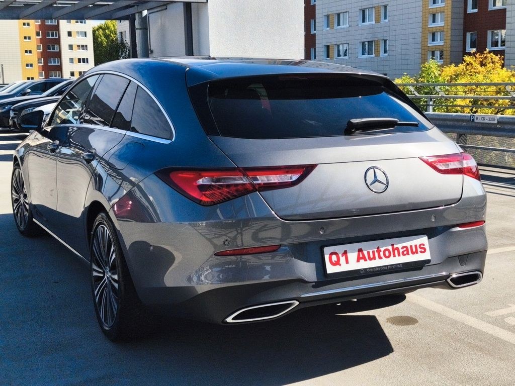 نمای دیگر مرسدس بنز CLA 180 7G/واید اسکرین/نور محیطی/دوربین دنده عقب/صندوق برقی/DAB/کارپلی