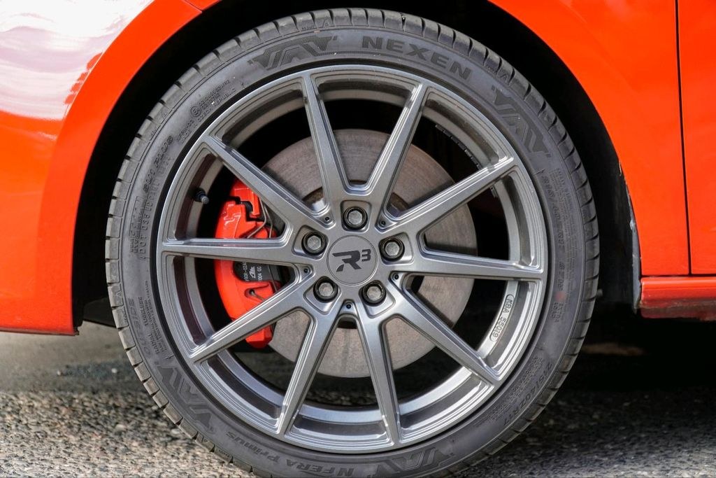 نمای دیگر سیات ایبیزا کوپرا 1.8 TSI / 8 حالته