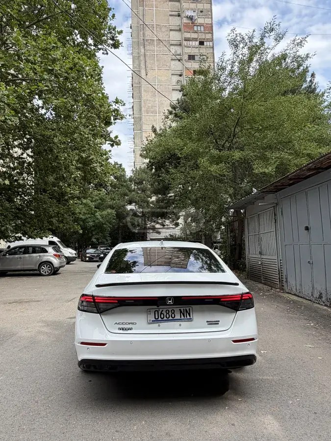 نمای دیگر هوندا تورینگ 2024