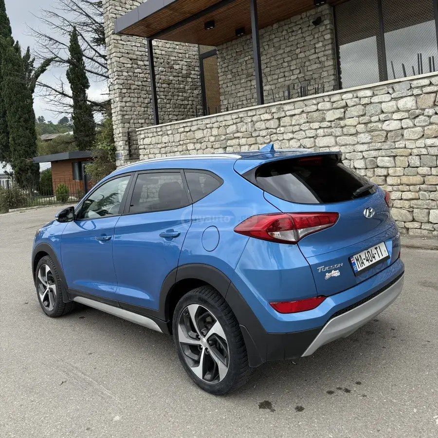 نمای دیگر هیوندای 2018