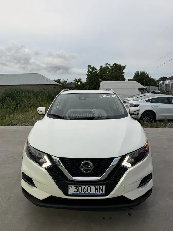 نمای دیگر نیسان SL 4dr چهار چرخ محرک CVT 2022
