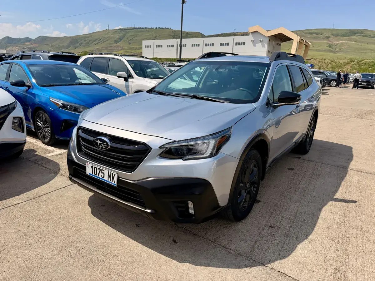 سوبارو اونیکس ادیشن XT 4dr تمام چرخ 2020