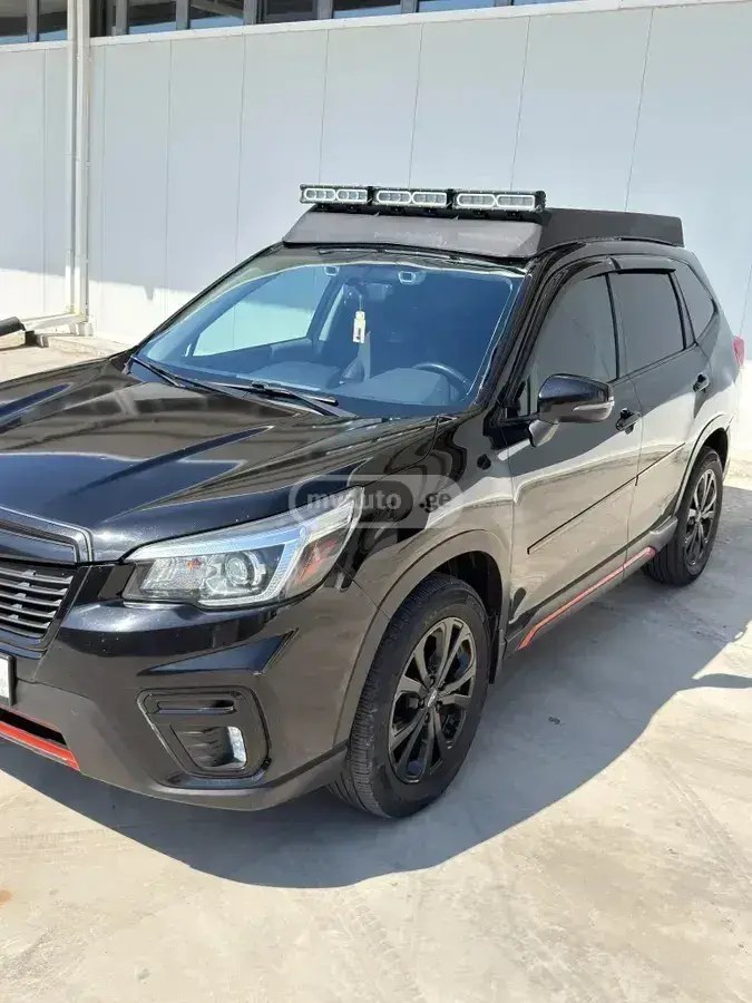 نمای دیگر سوبارو بیس 4 در چهار چرخ محرک CVT 2020