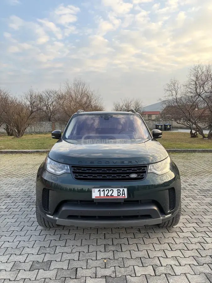نمای دیگر لندروور HSE لوکس دیزل 4dr 4x4 2017