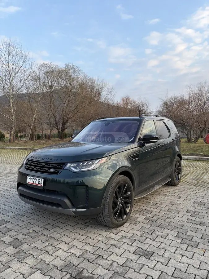 نمای دیگر لندروور HSE لوکس دیزل 4dr 4x4 2017