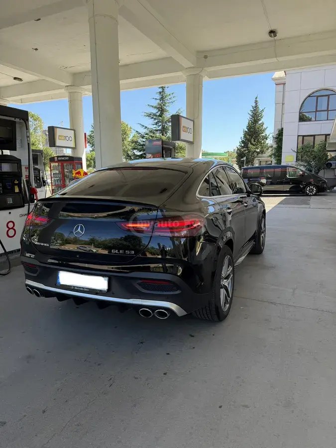 نمای دیگر مرسدس بنز AMG 2025
