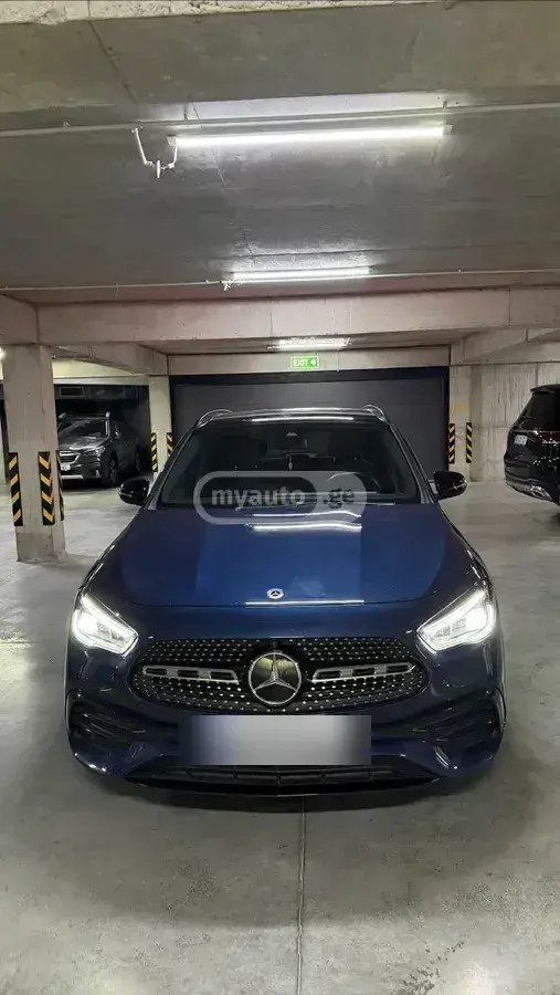 مرسدس بنز 2023