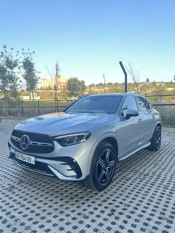 نمای دیگر مرسدس بنز AMG 2024
