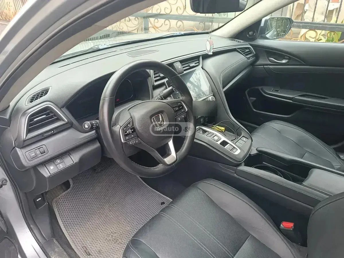 نمای دیگر هوندا تورینگ 4dr سدان CVT 2019