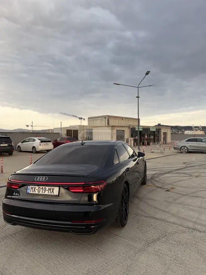 نمای دیگر آئودی 2019