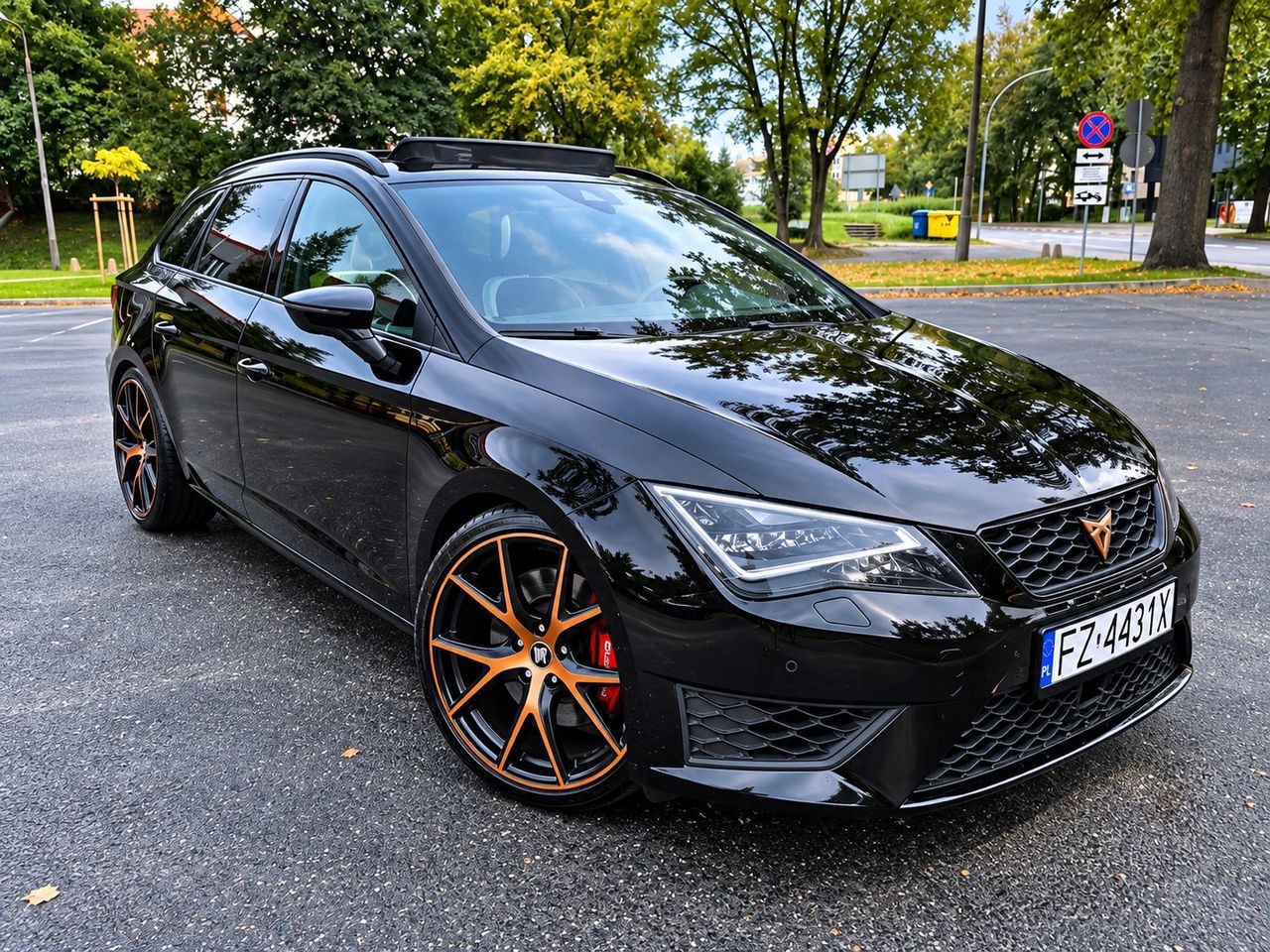 Seat Leon Sportstourer 2.0 TSI Start&Stop DSG Cupra 290