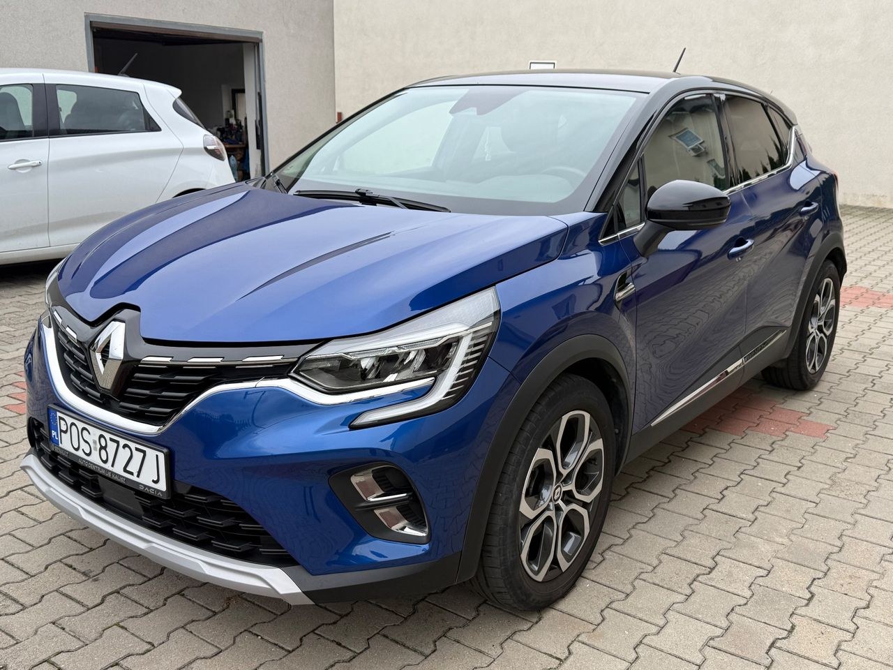 رنو Captur 1.6 E-TECH Full Hybrid 145 Intens