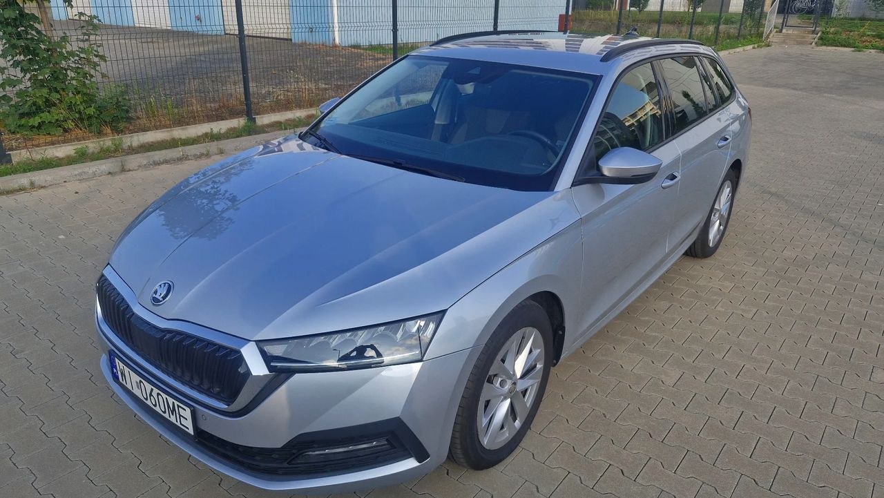 اشکودا اکتاویا 1.5 TSI ACT امبیشن