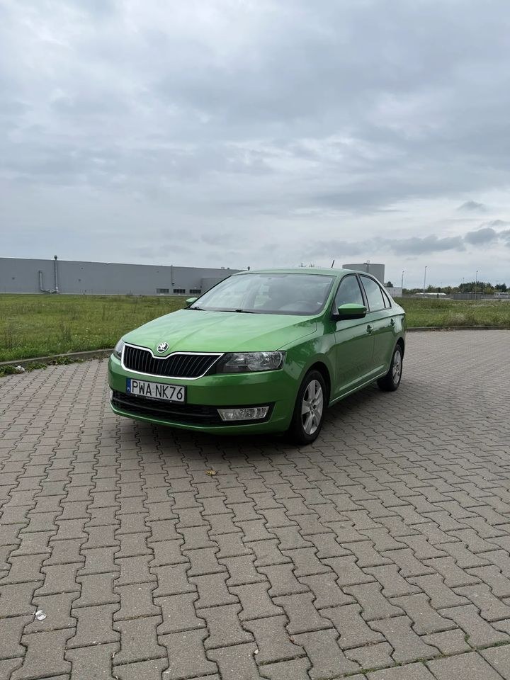 اشکودا راپید 1.2 TSI اکتیو
