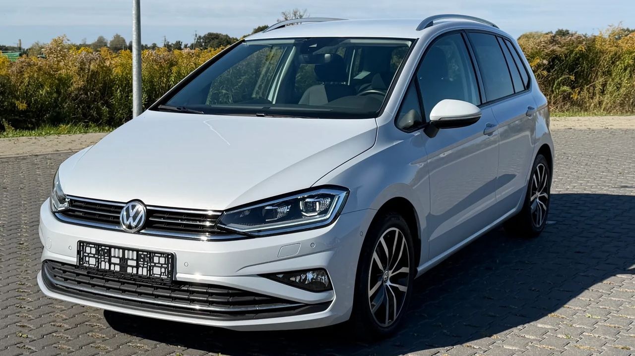 فولکس واگن گلف اسپورتسوان 1.0 TSI جوین