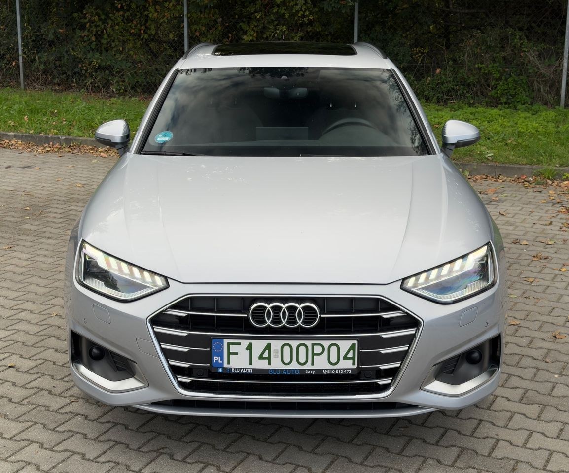آئودی A4 آوانت 35 TDI S tronic