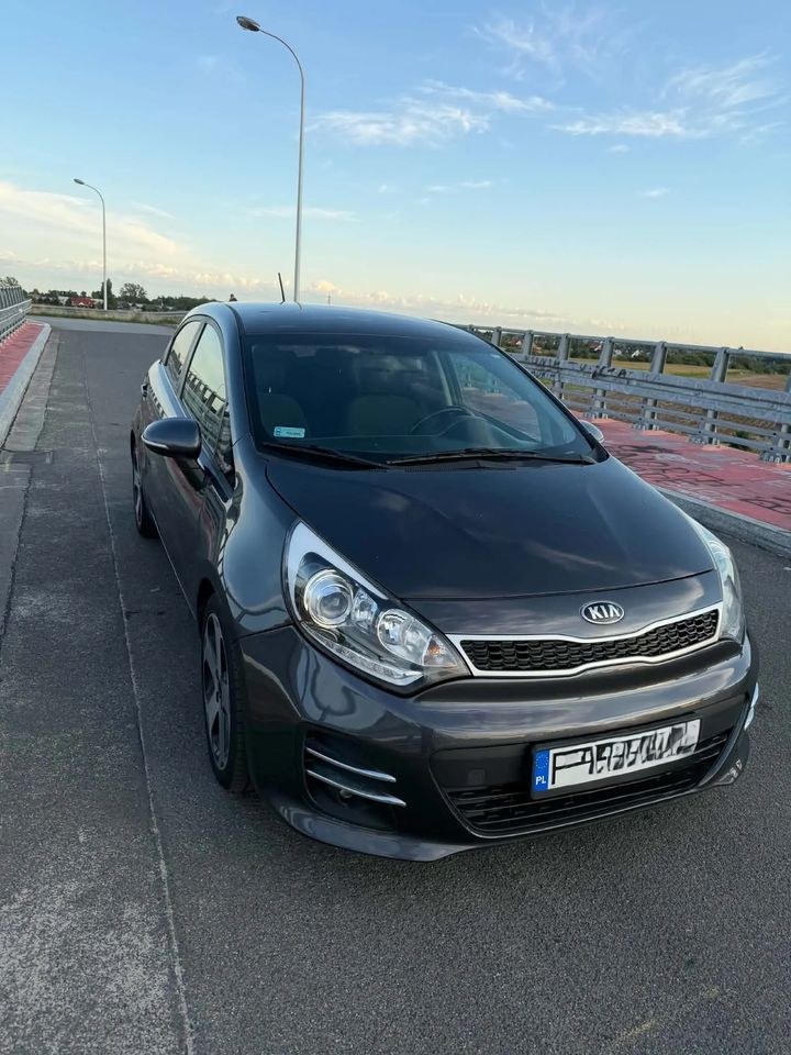 کیا ریو 1.4 CRDi 90 اسپیریت