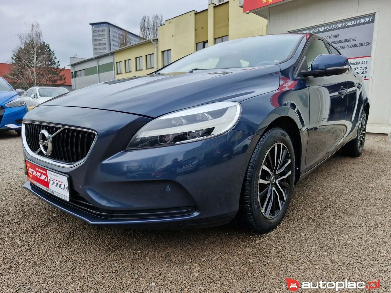 ولوو V40 D2 مومنتوم