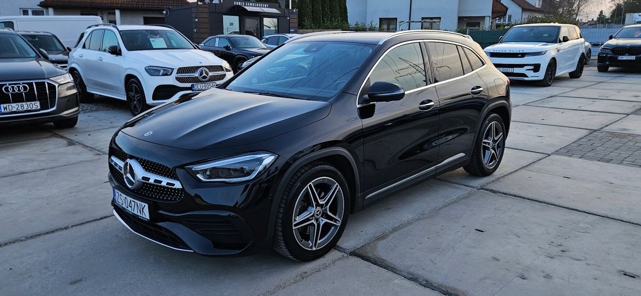 مرسدس بنز GLA 200 d AMG لاین