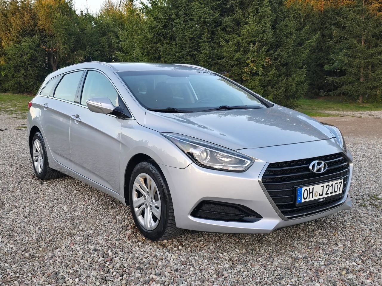 هیوندای i40