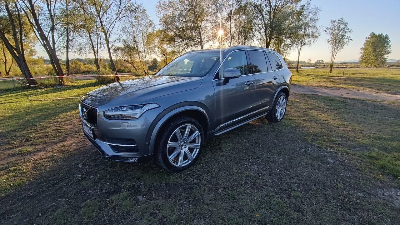 ولوو XC 90